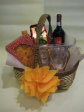Premium Gift Hamper with Red Wine, Apple Cider Vinegar, Health Tea, Tea Set & Bird's Nest